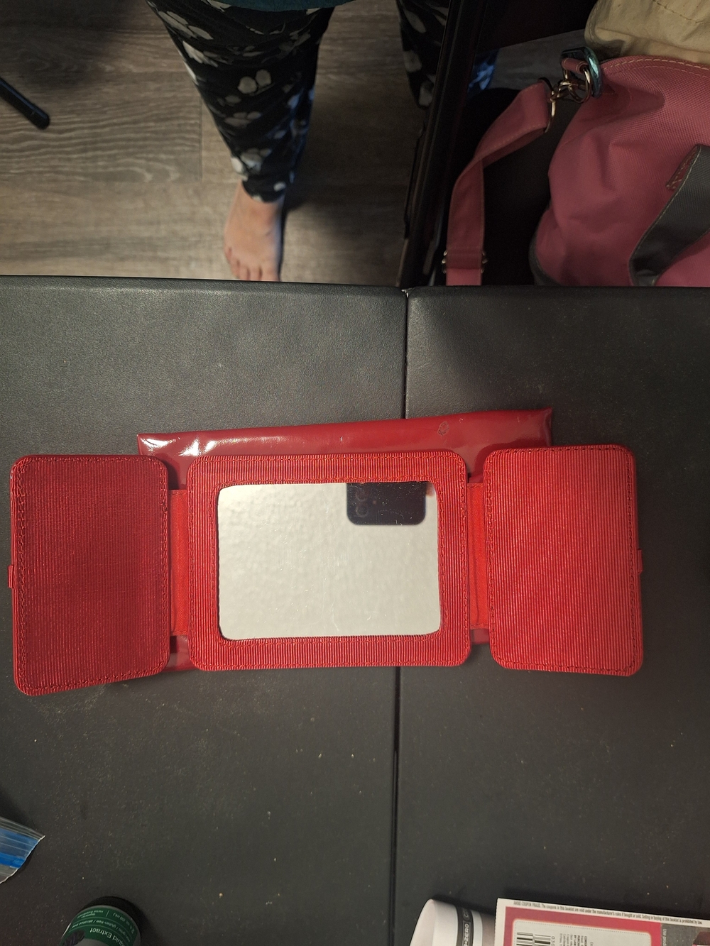 Red Estee Lauder Patent Bow-Accent Women's Clutch - Picture 2 of 6